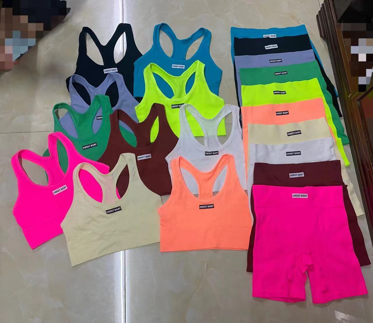 Sports Yoga Suit with Shorts