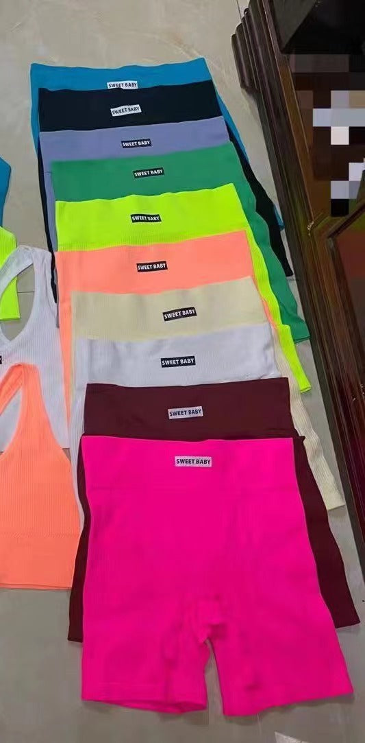Sports Yoga Suit with Shorts